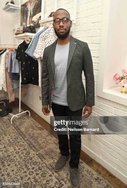 Lamorne Morris attends the Ted Baker London SS'18 Launch Dinner on March 15, 2018 in Los Angeles, California.