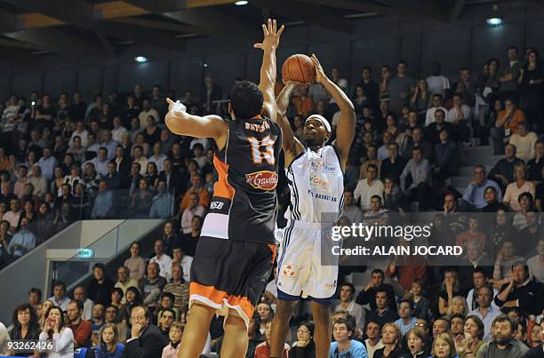 C Rasheed U Poitiers Rasheed Wright Photos and Premium High Res Pictures - Getty Images