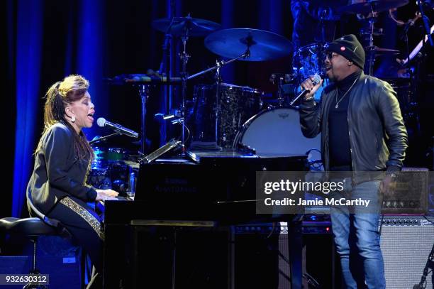 Valerie Simpson and Anthony Hamilton perform onstage at the Second Annual LOVE ROCKS NYC! A Benefit Concert for God's Love We Deliver at Beacon...