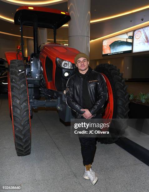 Casper Smart attends the grand opening of Farmhouse Los Angeles at Farmhouse on March 15, 2018 in Los Angeles, California.