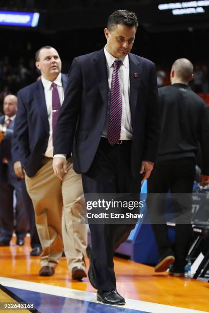 Head coach Sean Miller of the Arizona Wildcats leaves the court after being defeated by the Buffalo Bulls 89-68 during the first round of the 2018...