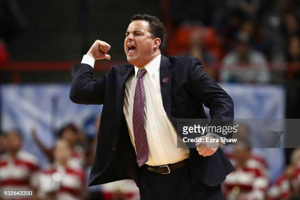 Head coach Sean Miller of the Arizona Wildcats reacts in the second half against the Buffalo Bulls during the first round of the 2018 NCAA Men's...