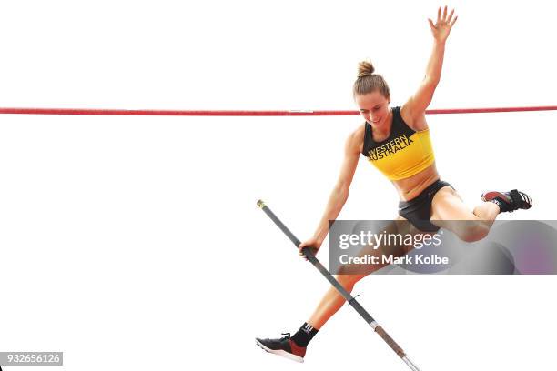 Lauren Hyde-Cooling of Western Australia competes in the Women's under 20 Pole Vault during day three of the Australian Junior Athletics...