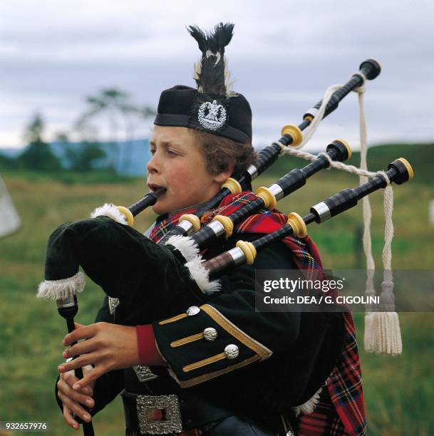 Scottish bagpipe players, Edinburgh, Scotland, United Kingdom.