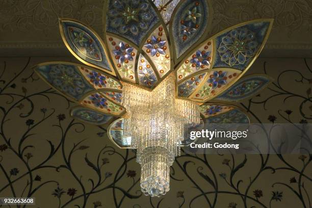 Chandelier. Sheikh Zayed Mosque. 1995. Emirate of Abu Dhabi.