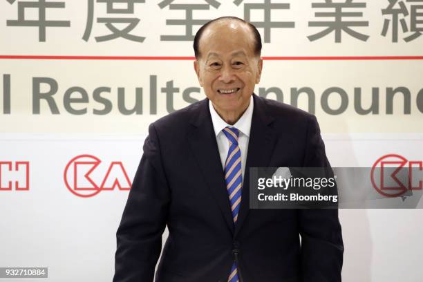 Li Ka-shing, chairman of CK Hutchison Holdings Ltd. And CK Asset Holdings Ltd., attends a news conference in Hong Kong, China, on Friday, March 16,...