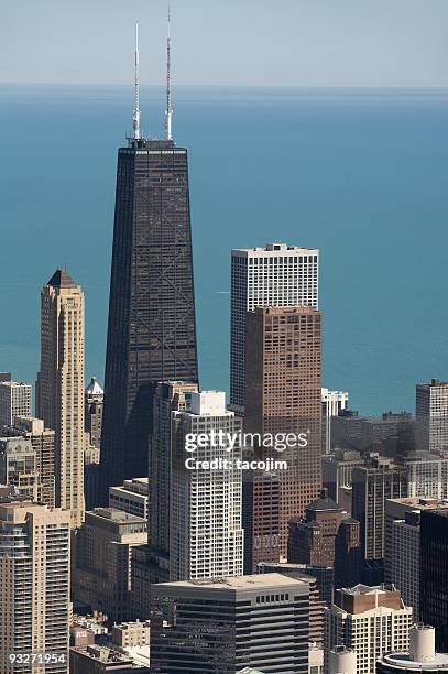 chicago skyline & john hancock - willis tower stock pictures, royalty-free photos & images