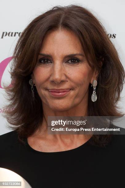 Victoria Vega Photos And Premium High Res Pictures Getty Images victoria-vega-photos-and-premium-high-res-pictures-getty-images