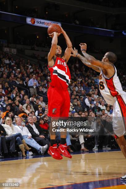 Brandon Roy of the Portland Trail Blazers attempts a jump shoot against the Golden State Warriors on November 20, 2009 at Oracle Arena in Oakland,...