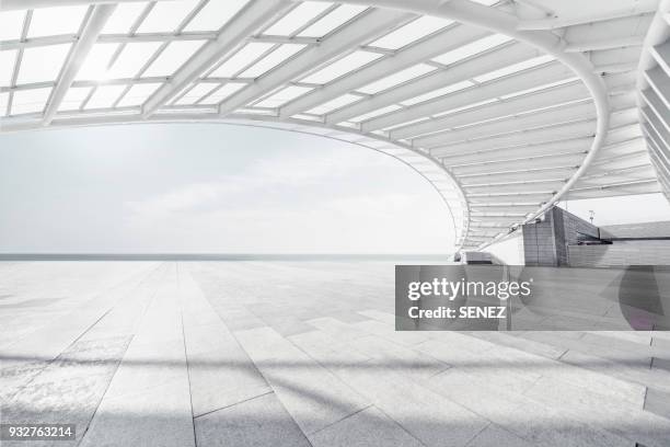 mercedes-benz arena, shanghai, china - mercedes benz arena shanghai imagens e fotografias de stock