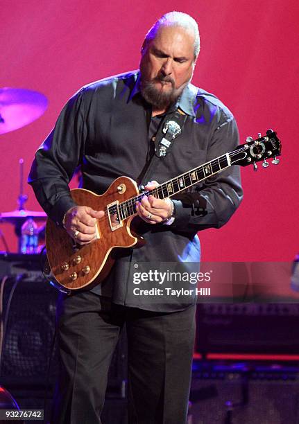 Steve Cropper performs at the Les Paul Tribute Concert at Ryman Auditorium on November 19, 2009 in Nashville, Tennessee.