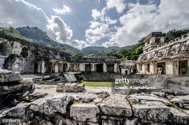 maya's temples 4 - latin american civilizations - fotografias e filmes do acervo