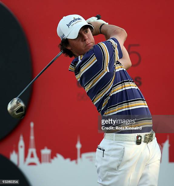 Rory McIlroy of Northern Ireland on the 18th hole during the third round of the Dubai World Championship on the Earth Course, Jumeriah Golf Estates...