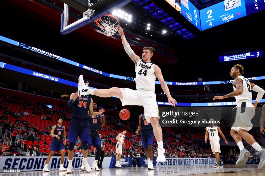 Cal State Fullerton v Purdue