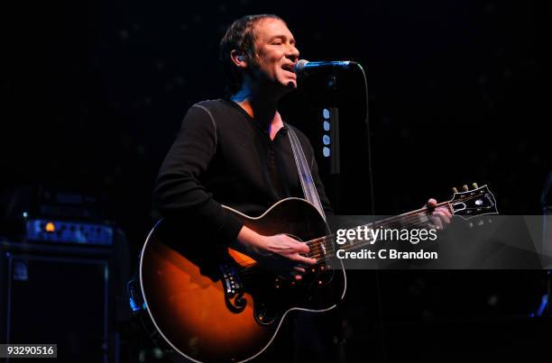 Simon Fowler of Ocean Colour Scene performs on stage at Shepherds Bush Empire on November 21, 2009 in London, England.