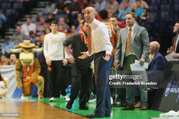 Head coach Shaka Smart of the Texas Longhorns directs his team during the game in the first round of the 2018 NCAA Men's Basketball Tournament at...