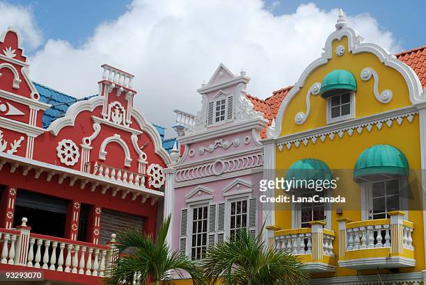 オラニエスタッド建築、アルバ - オランダ領リーワード諸島 ストックフォ�トと画像