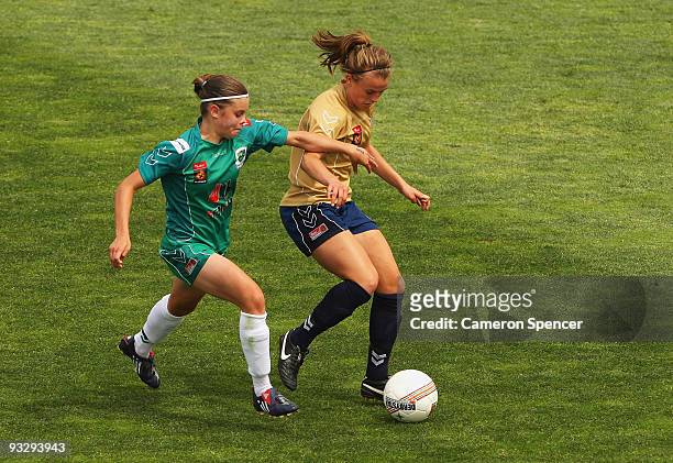 Kahlia Hogg of Canberra contests the ball with Bronte Bates of the Jets during the round eight W-League match between the Newcastle Jets and Canberra...