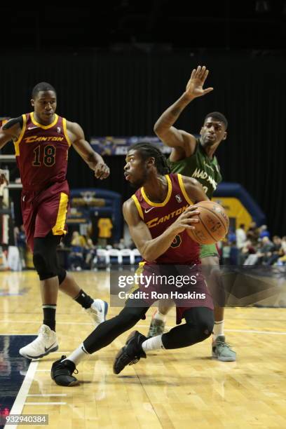 DeQuan Jones of the Fort Wayne Mad Ants battles Marcus Thornton of the Canton Charge on March 16, 2018 at Memorial Coliseum in Fort Wayne, Indiana....