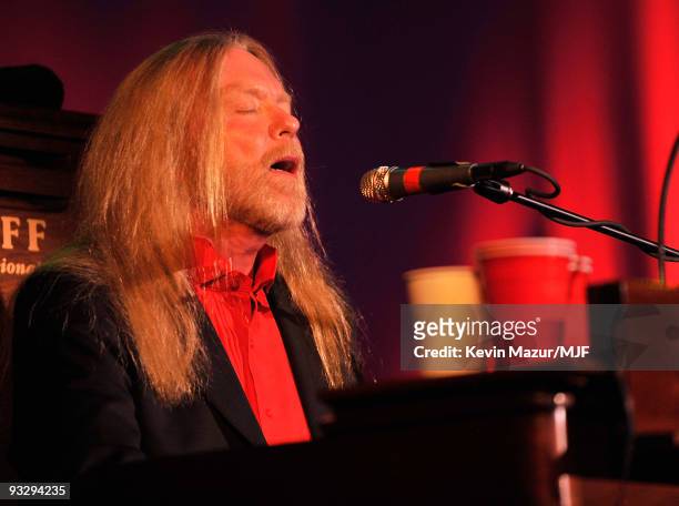 Gregg Allman performs onstage during The Michael J. Fox Foundation�s 2009 Benefit, "A Funny Thing Happened on the Way to Cure Parkinson's" at The...
