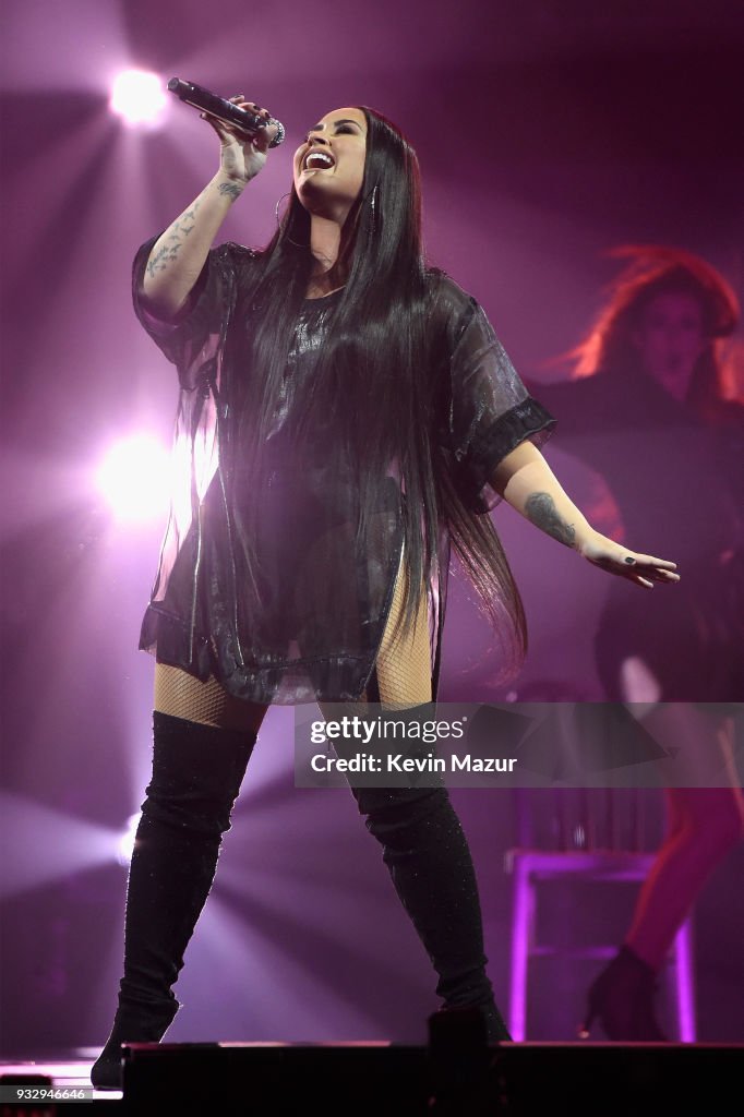 Demi Lovato "Tell Me You Love Me" World Tour - Brooklyn