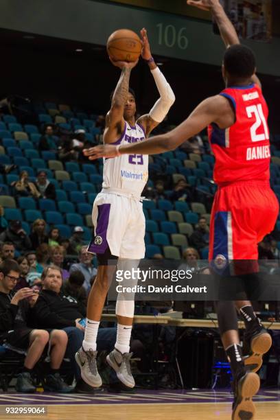 Mike Bethea of the Reno Bighorns shoots over an Agua Caliente defender during an NBA G-League game on March 16, 2018 at the Reno Events Center in...