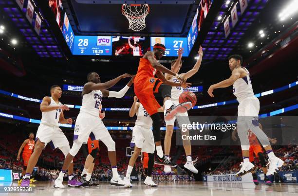 Paschal Chukwu of the Syracuse Orange handles the ball during the second half against the TCU Horned Frogs in the first round of the 2018 NCAA Men's...