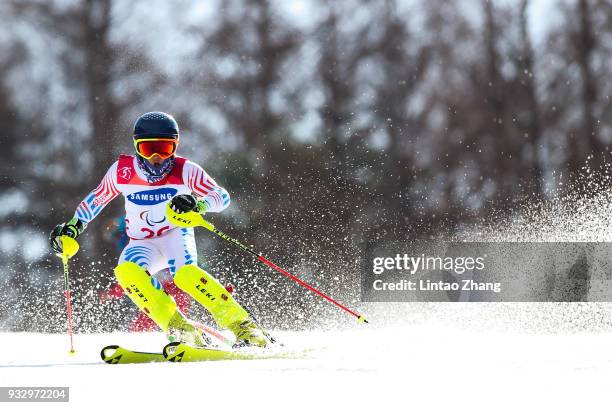 Thomas Walsh of United States competes in the Men's Slalom Run 2 - Standing at Alpine Centre during day eight of the PyeongChang 2018 Paralympic...