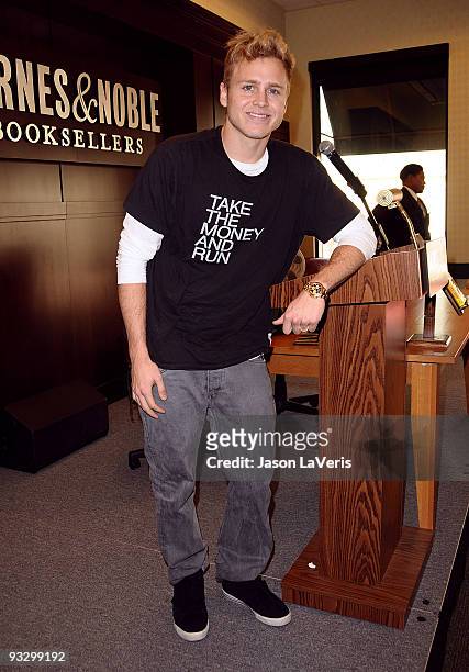 Spencer Pratt signs copies of "How To Be Famous" at Barnes & Noble bookstore at The Grove on November 21, 2009 in Los Angeles, California.