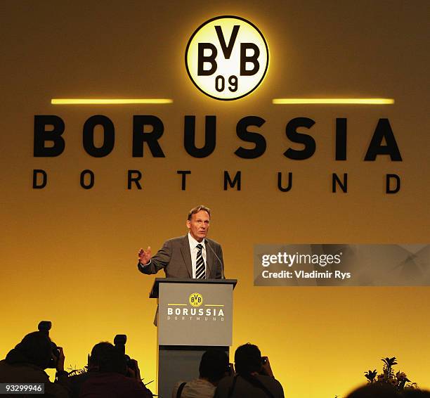 Borussia Dortmund CEO Hans-Joachim Watzke is pictured during the Borussia Dortmund annual meeting at the Westfallenhalle on November 22, 2009 in...