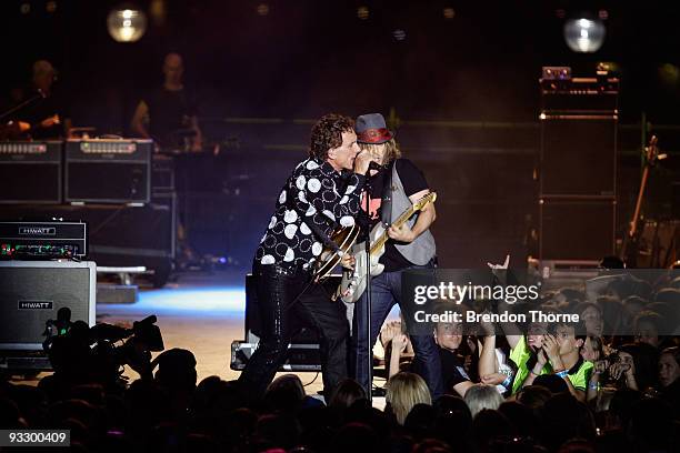 Ian Moss and Wes Carr perform during the 2009 Australian Idol Final at the Sydney Opera House on November 22, 2009 in Sydney, Australia.