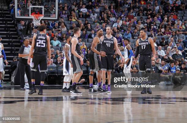 Justin Jackson, Bogdan Bogdanovic, Vince Carter, Kosta Koufos and Garrett Temple of the Sacramento Kings face the Orlando Magic on March 9, 2018 at...