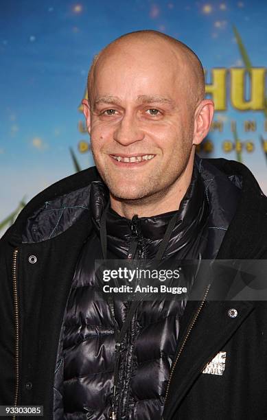 Actor Juergen Vogel attends the premiere of "Arthur und die Minimoys" on November 22, 2009 in Berlin, Germany.