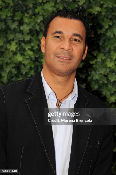 Dutch football coach and former player Ruud Gullit attends the Italian tv show "Quelli che il calcio" on November 22, 2009 in Milan, Italy.
