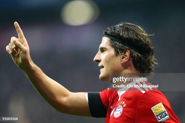 Mario Gomez of Bayern is seen during the Bundesliga match between Bayern Muenchen and Bayer Leverkusen at the Allianz Arena on November 22, 2009 in...