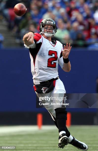 Matt Ryan of the Atlanta Falcons throws a pass against the New York Giants on November 22, 2009 at Giants Stadium in East Rutherford, New Jersey. The...