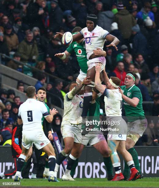 Maro Itoje of England during NatWest 6 Nations match between England against Ireland at Twickenham stadium, London, on 17 Mar 2018