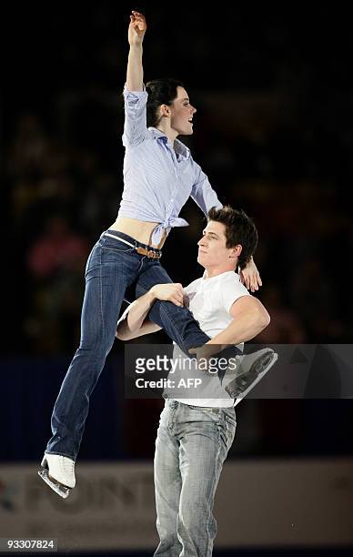 Tessa Virtue and Scott Moir of Canada skate their gala performance at the conclusion of the 2009 Homesense Skate Canada International in Kitchener on...