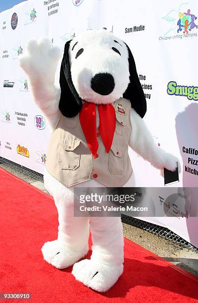 Snoopy arrives at the 11th Annual Day of The Child Event on November 22, 2009 in Santa Monica, California.