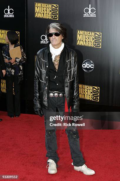 The 2009 American Music Awards air SUNDAY, NOVEMBER 22 from 8:00-11:00 p.m. ET/PT live on Walt Disney Television via Getty Images from the NOKIA...