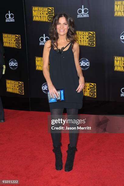 Roberta Armani arrives at the 2009 American Music Awards at Nokia Theatre L.A. Live on November 22, 2009 in Los Angeles, California.