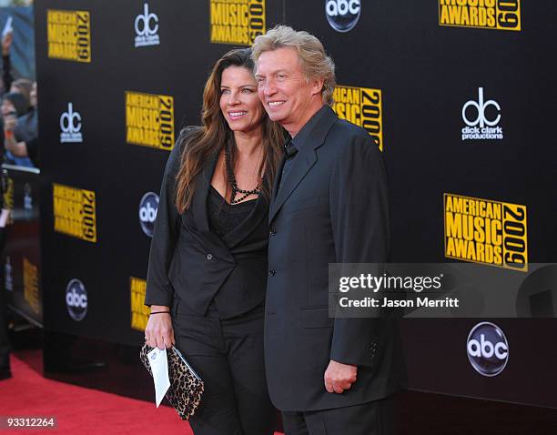 Producer Nigel Lythgoe and and Bonnie Lythgoe arrive at the 2009 American Music Awards at Nokia Theatre L.A. Live on November 22, 2009 in Los...