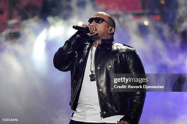 Rapper Timbaland performs onstage at the 2009 American Music Awards at Nokia Theatre L.A. Live on November 22, 2009 in Los Angeles, California.