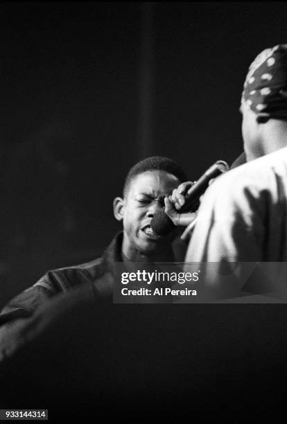 Death Row Records Rapper Kurupt performs at The Source Awards on August 3, 1995 in New York City. .
