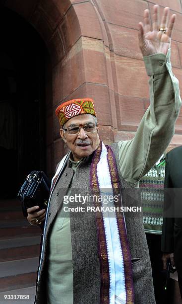 Bhartiya Janata Party leader Murli Manohar Joshi arrives in parliament during the winter session in New Delhi on November 23, 2009. An inquiry into...