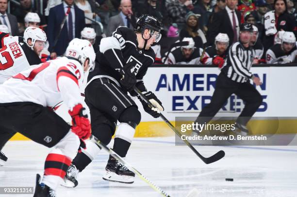 Tanner Pearson of the Los Angeles Kings handles the puck during a game against the New Jersey Devils at STAPLES Center on March 17, 2018 in Los...