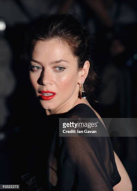 Anna Friel attends the London Evening Standard Theatre Awards at the Royal Opera House on November 23, 2009 in London, England.