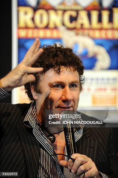 Award winning circus clown David Larible of Italy presents the programme of the Roncalli Christmas Circus in Berlin on November 23, 2009. The winter...