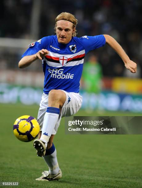 Marco Padalino of UC Sampdoria in action during the Serie A match between UC Sampdoria and AC Chievo Verona at Stadio Luigi Ferraris on November 22,...