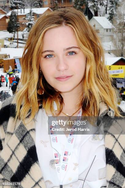 Caliee R 270 photos et images haute résolution de Cailee Rae - Getty Images